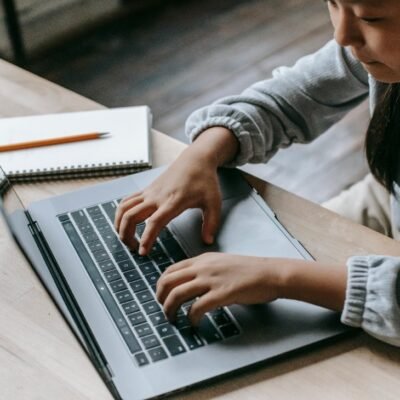 เรียนภาษาอังกฤษออนไลน์ ตัวต่อตัว ราคาไม่แพง เหมาะกับผู้เริ่มต้น