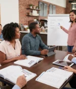 เรียนภาษาอังกฤษ ไม่มีพื้นฐานเลย ใกล้ฉัน ที่ไหนดี 2026